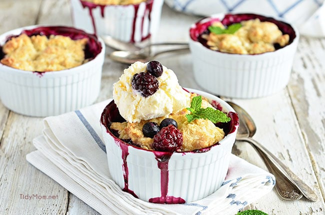 Dessert - Berry Cobbler