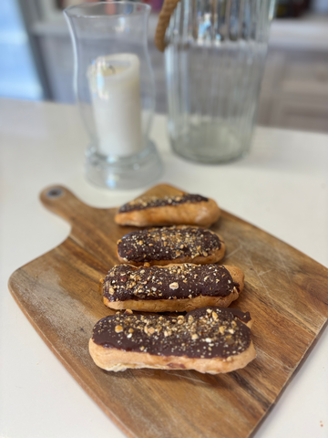 Frozen Cocktail Food: Homemade Chocolate Eclairs
