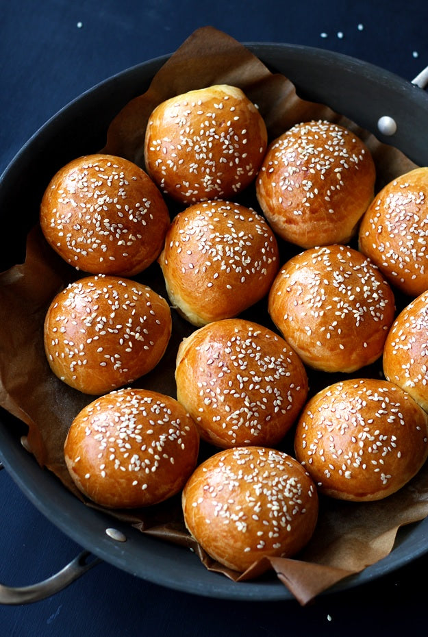 Frozen Cocktail Food: Burgers and Sliders