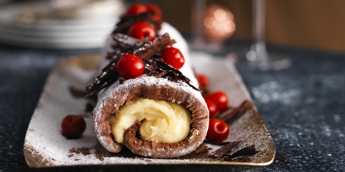 CHRISTMAS MENU - Christmas Chocolate Roll Cake filled with Homemade Spiced Cream