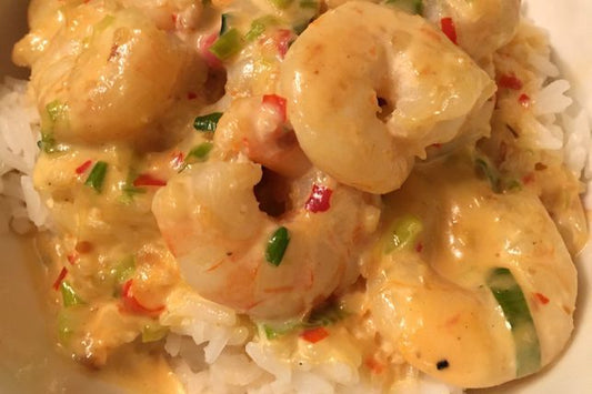 Main - Creamy Sweet Chilli Prawns with Steamed Rice, Baby Spinach and Roasted Carrots (GF)