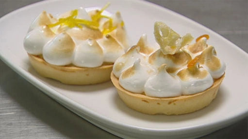 Something Sweet: Lemon Meringue Tarts with Candied